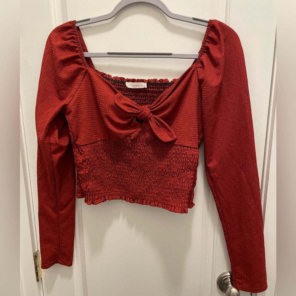Lush Red Tie Front Long Sleeve Crop Top EUC